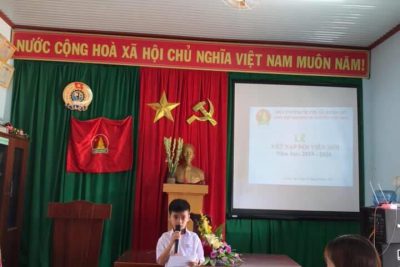 Tổ chức Lễ kết nạp Đội viên cho các em học sinh khối 3 2019 -2020